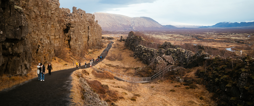 Walkway into a little gorge