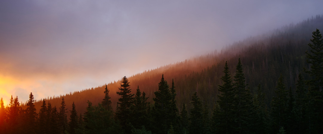 Sunrise in the clouds at Pikes Peak